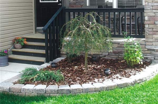 front yard landscape designs Front Yard Corner Landscaping Ideas | 600 x 397