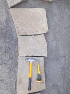 Lay out your edge pieces first when working with Flagstone.